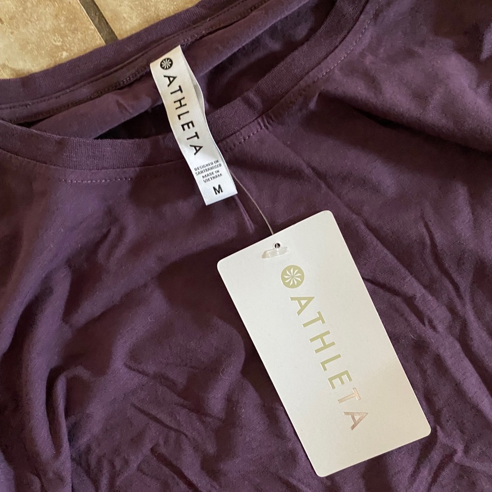 Athleta long sleeve top